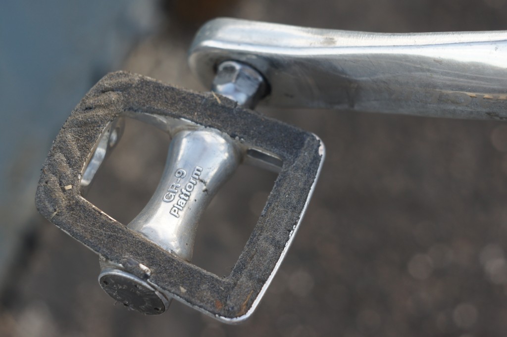 flat pedals with grip tape Bike Tinker